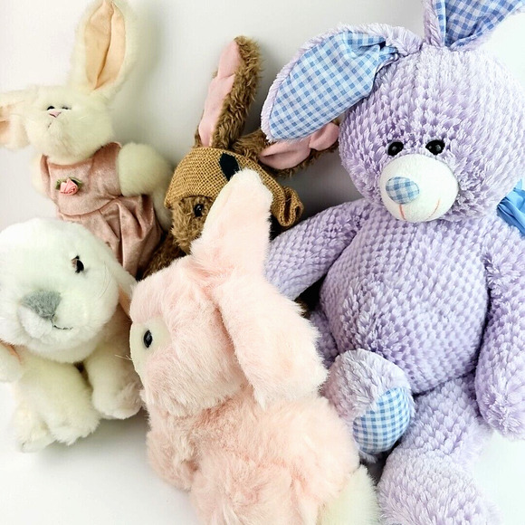 Bunny Rabbit Plush Vintage to Now Variety Lot of 5 Pickford Bears ToysRUs Goffa - Picture 3 of 16